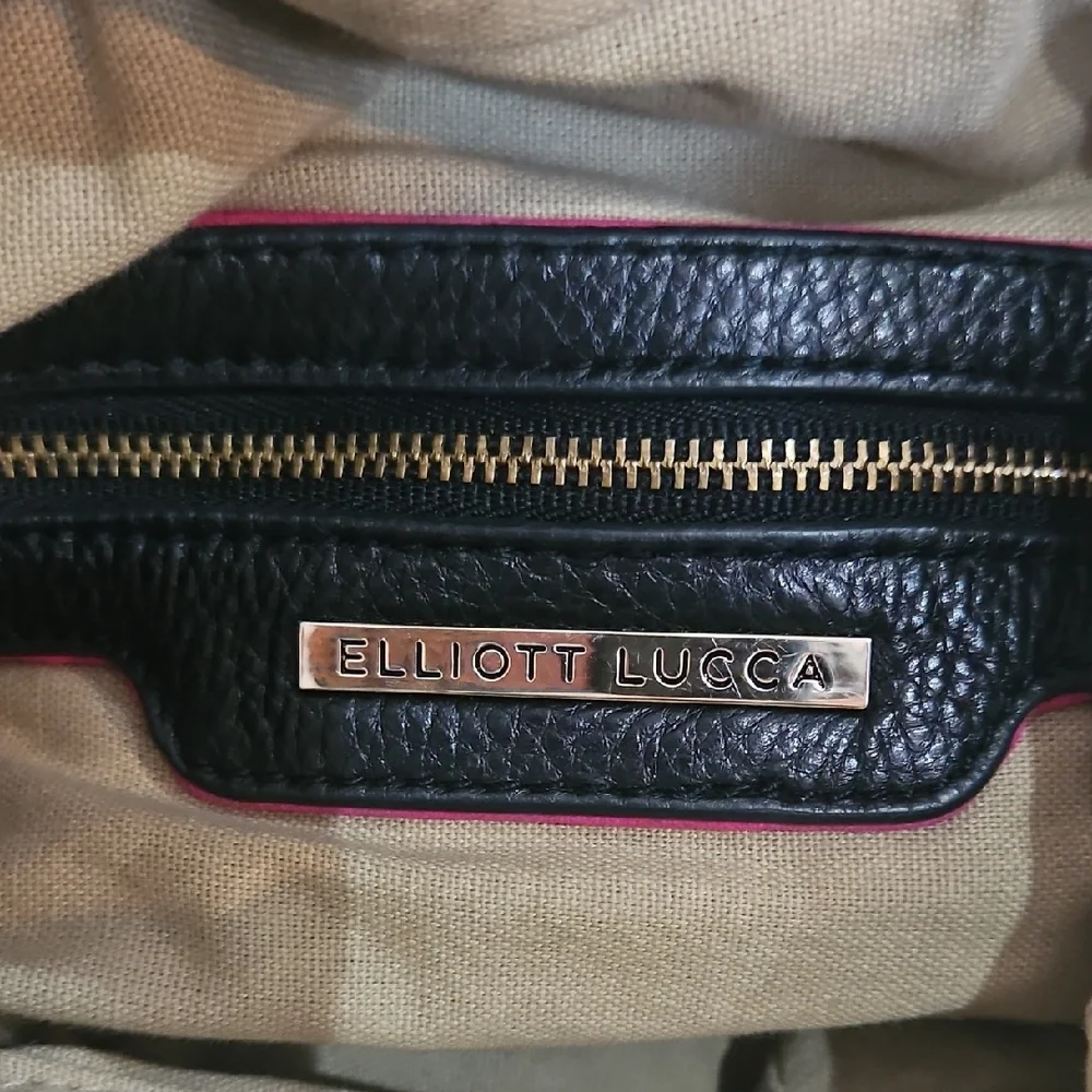 Elliott Lucca Luxury Quality‎ Chic Black Genuine Leather Hobo Draw String Bag